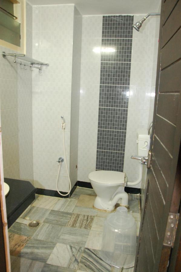 Hotel Blue Star Coimbatore Ngoại thất bức ảnh