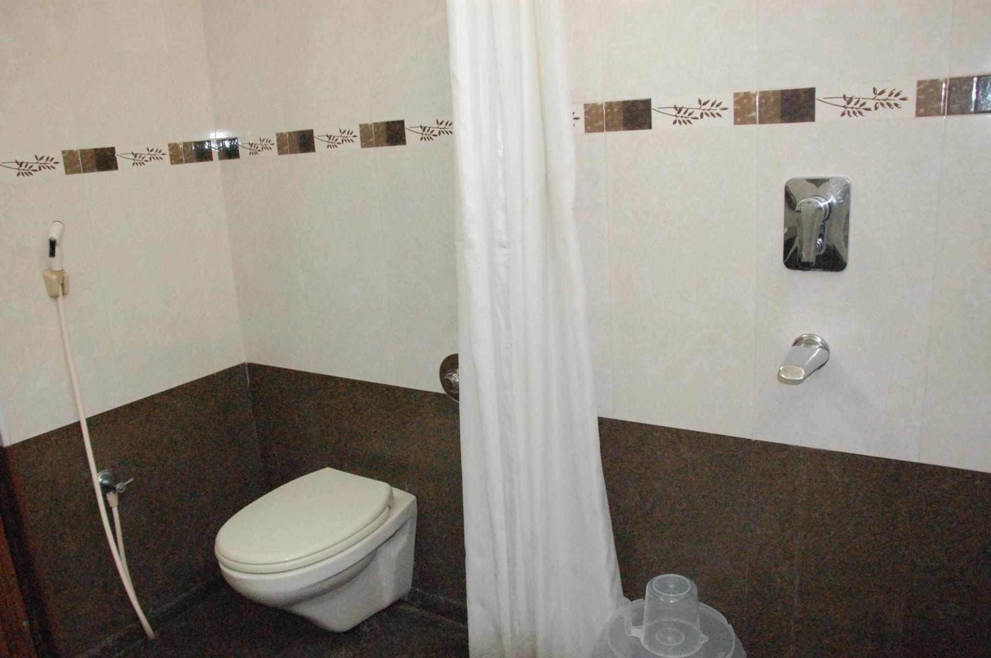 Hotel Blue Star Coimbatore Ngoại thất bức ảnh